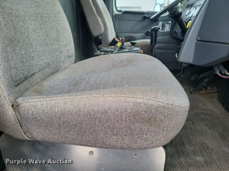 image for item LA9674 2008 Western Star 4900FA dump truck