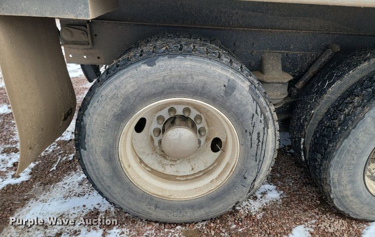 image for item LA9674 2008 Western Star 4900FA dump truck