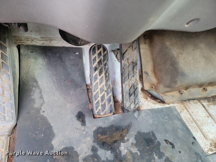 image for item LA9675 2000 Sterling LT8500 dump truck