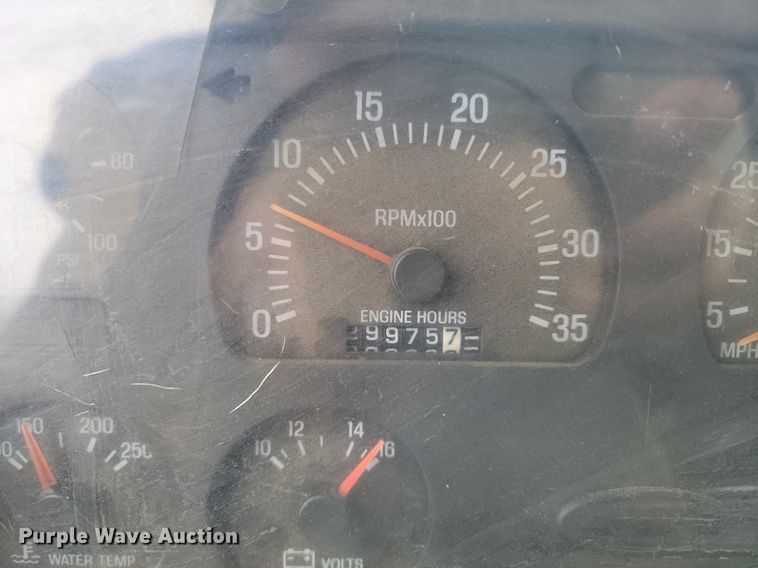 image for item LA9675 2000 Sterling LT8500 dump truck