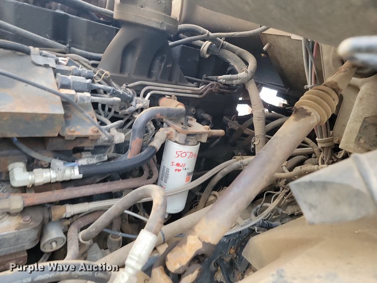 image for item LA9675 2000 Sterling LT8500 dump truck