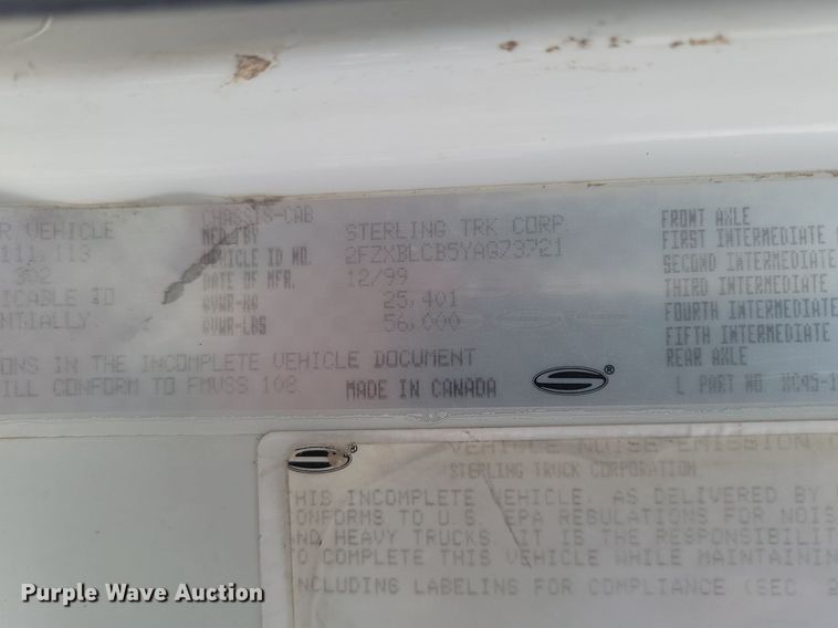 image for item LA9675 2000 Sterling LT8500 dump truck