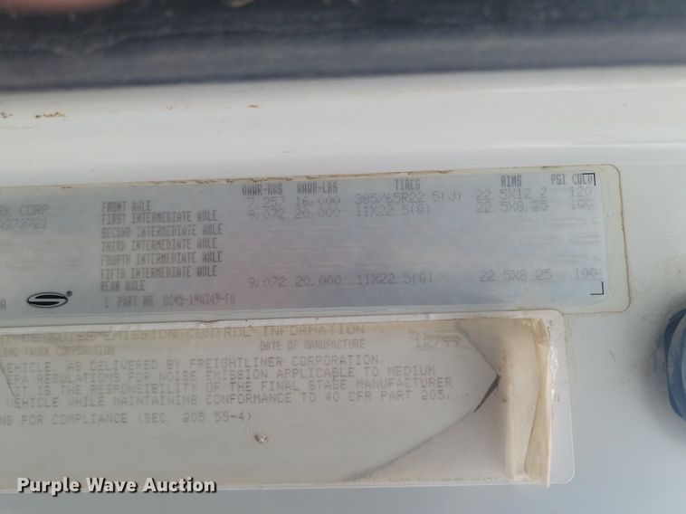 image for item LA9675 2000 Sterling LT8500 dump truck