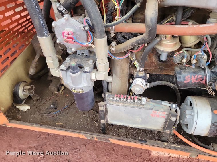 image for item LA9678 2000 JLG  33RTS scissor lift