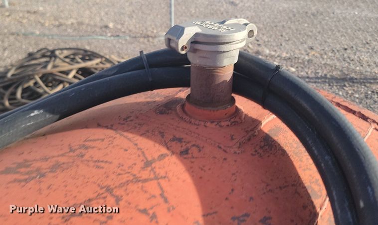 image for item LA9693 Fuel Tank