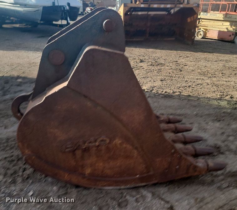 image for item LA9695 Esco excavator bucket