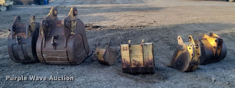 image for item LA9696 (6) buckets 