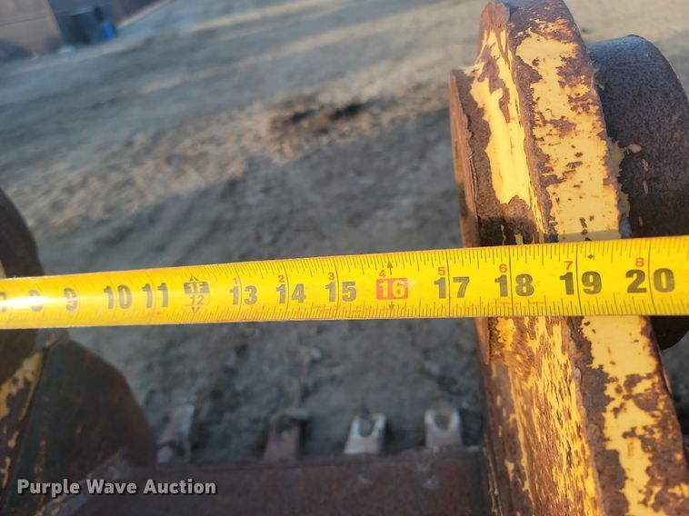 image for item LA9696 (6) buckets 