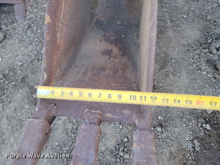 image for item LA9696 (6) buckets 