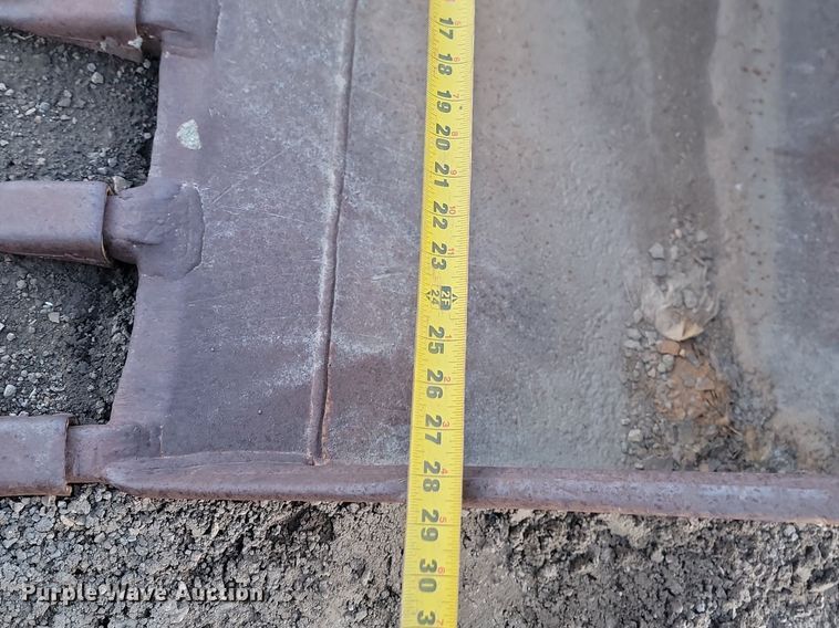 image for item LA9696 (6) buckets 