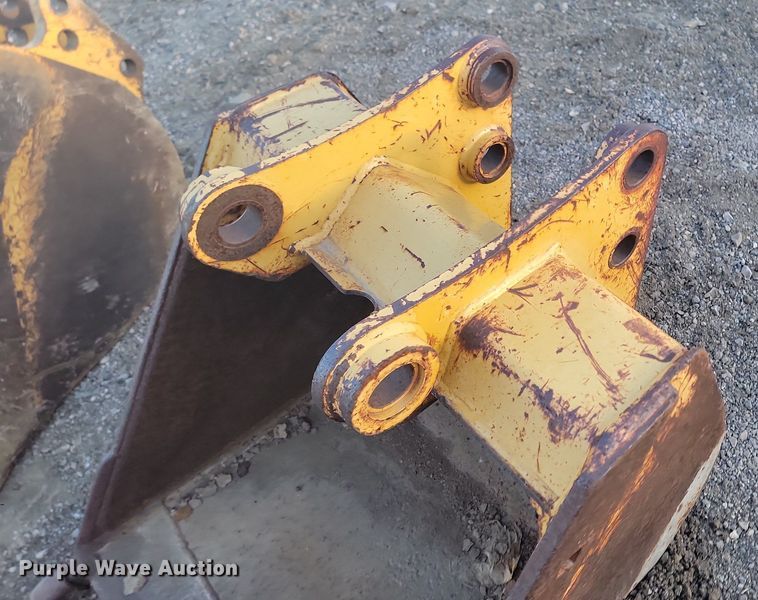 image for item LA9696 (6) buckets 