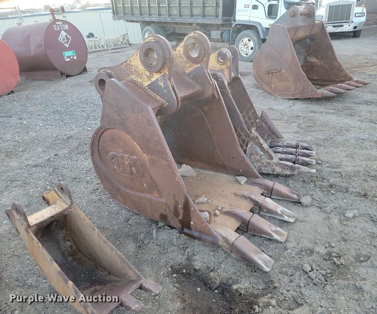 image for item LA9696 (6) buckets 