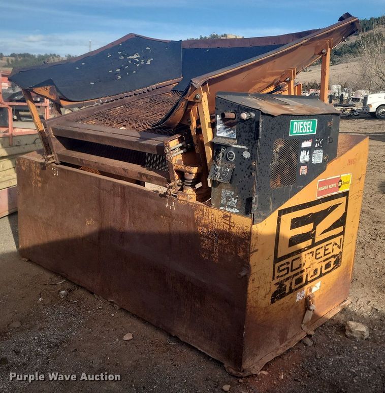 image for item LA9697 EZ Screen 1000 screening plant