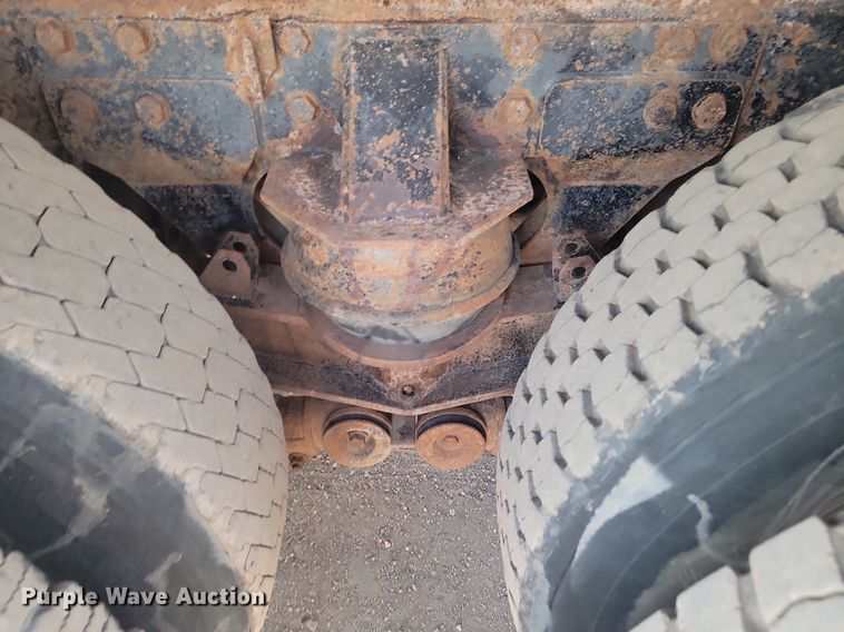 image for item LA9698 1988 Kenworth  W900 dump truck