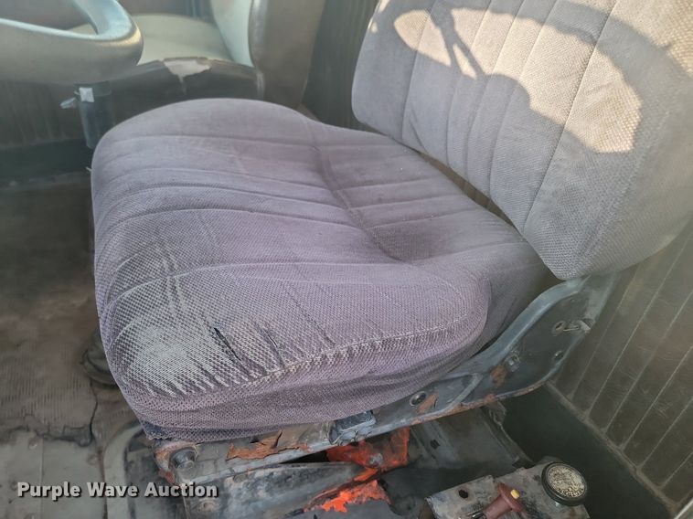 image for item LA9698 1988 Kenworth  W900 dump truck