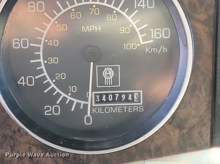 image for item LA9698 1988 Kenworth  W900 dump truck