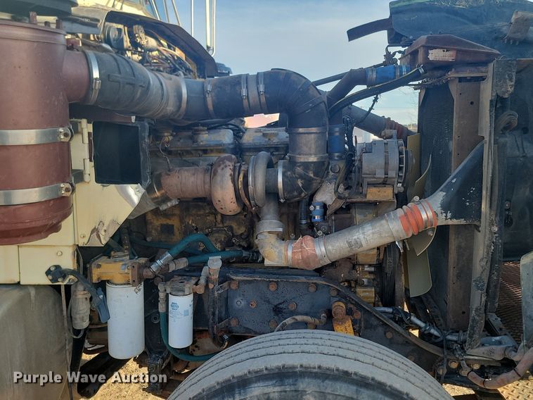 image for item LA9698 1988 Kenworth  W900 dump truck