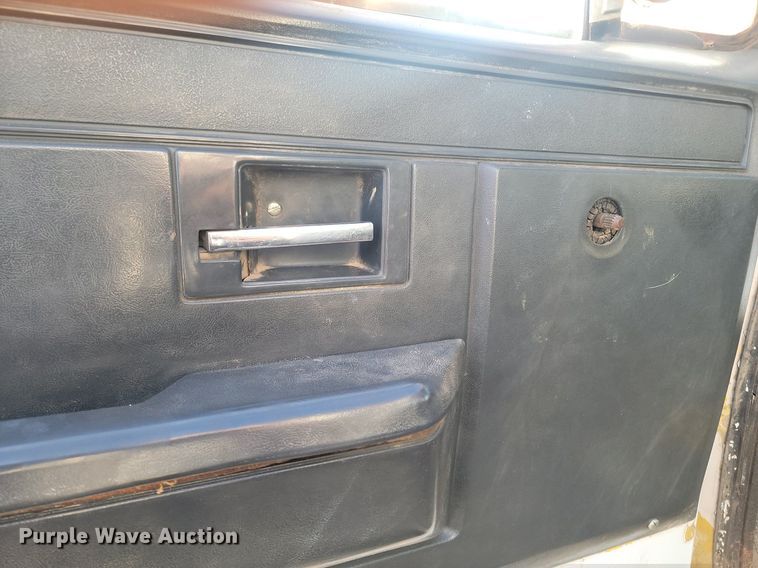 image for item LA9699 1984 Chevrolet  Kodiak 70 sewer jetter truck