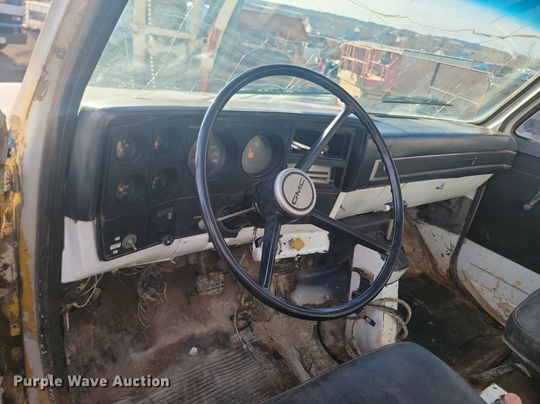 image for item LA9699 1984 Chevrolet  Kodiak 70 sewer jetter truck