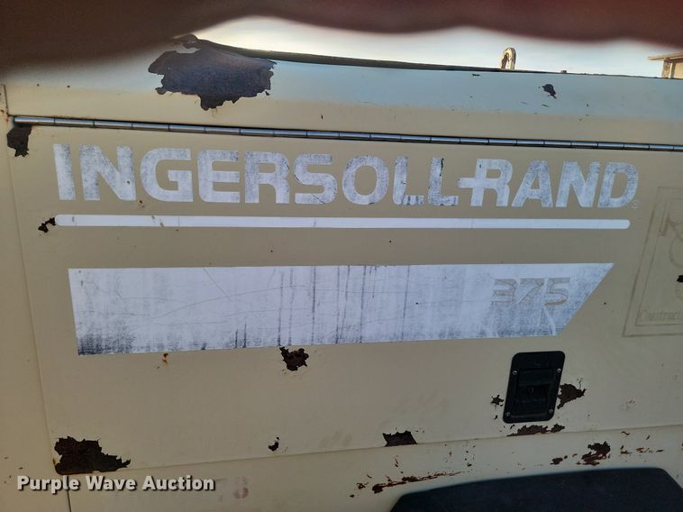 image for item LA9700 1999 Ingersoll Rand  P375WCU air compressor