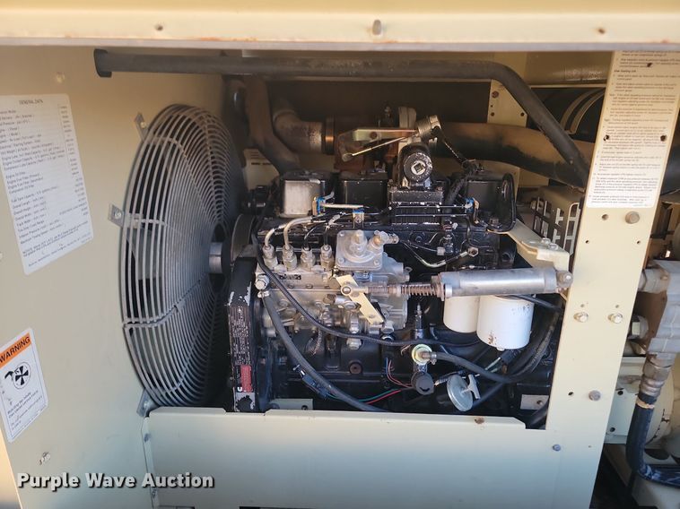 image for item LA9700 1999 Ingersoll Rand  P375WCU air compressor