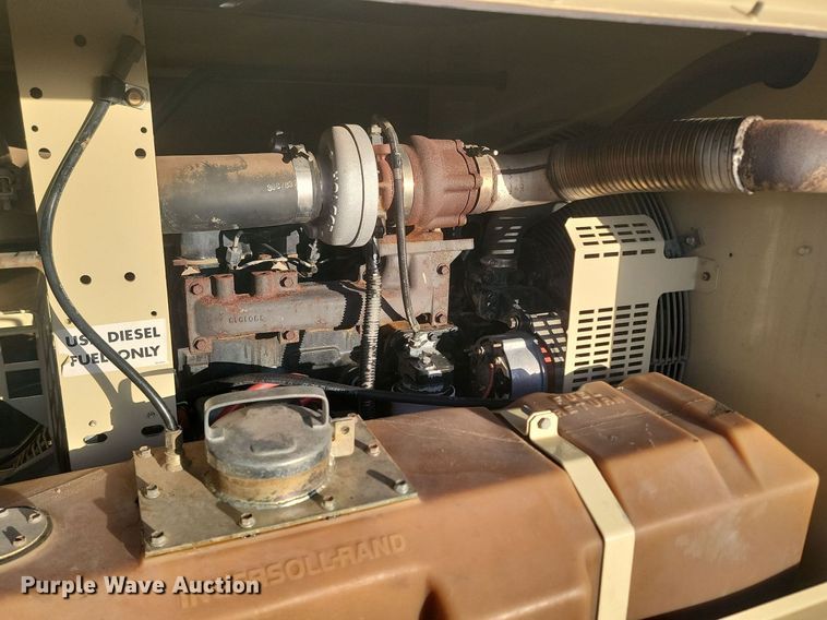 image for item LA9700 1999 Ingersoll Rand  P375WCU air compressor