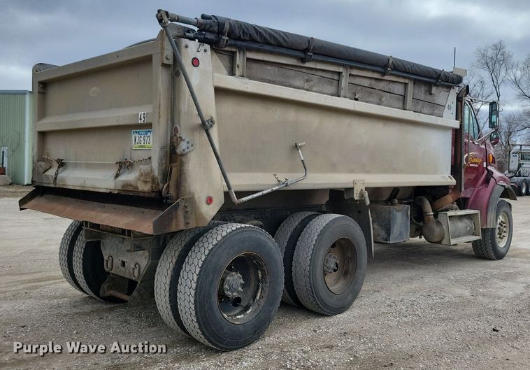 image for item LC9822 2009 Sterling L-Line dump truck