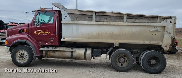 image for item LC9822 2009 Sterling L-Line dump truck