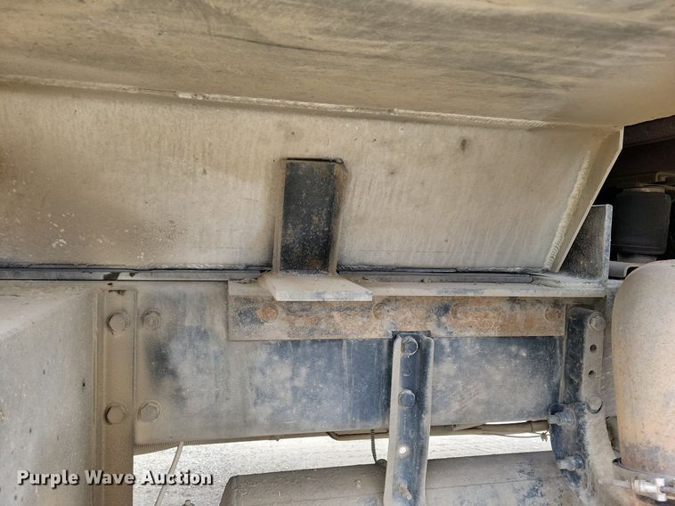 image for item LC9822 2009 Sterling L-Line dump truck