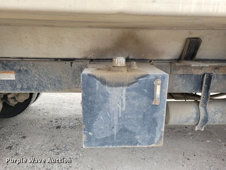 image for item LC9822 2009 Sterling L-Line dump truck