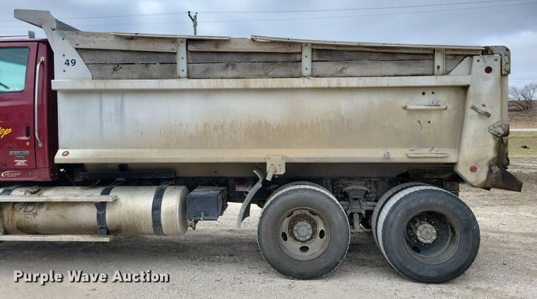 image for item LC9822 2009 Sterling L-Line dump truck