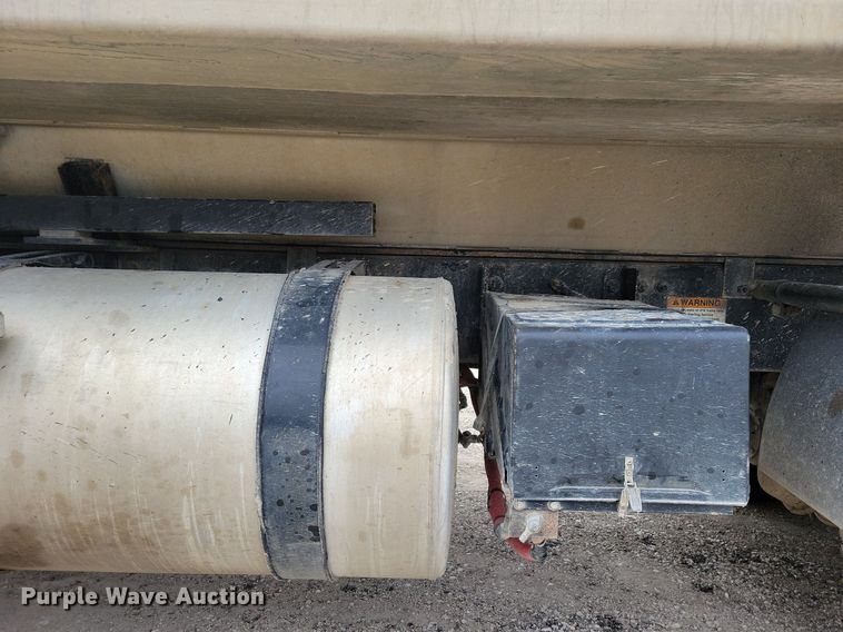 image for item LC9822 2009 Sterling L-Line dump truck