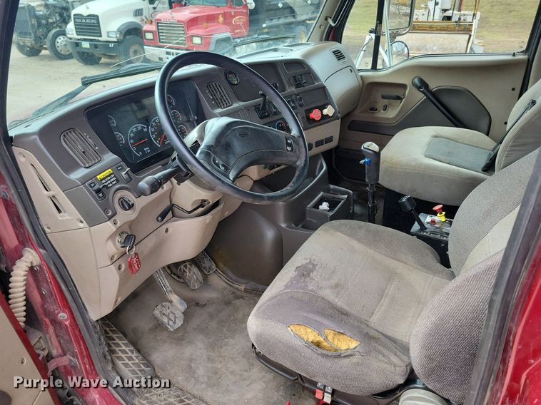 image for item LC9822 2009 Sterling L-Line dump truck