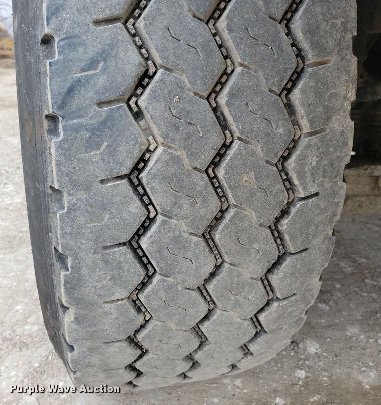 image for item LC9822 2009 Sterling L-Line dump truck