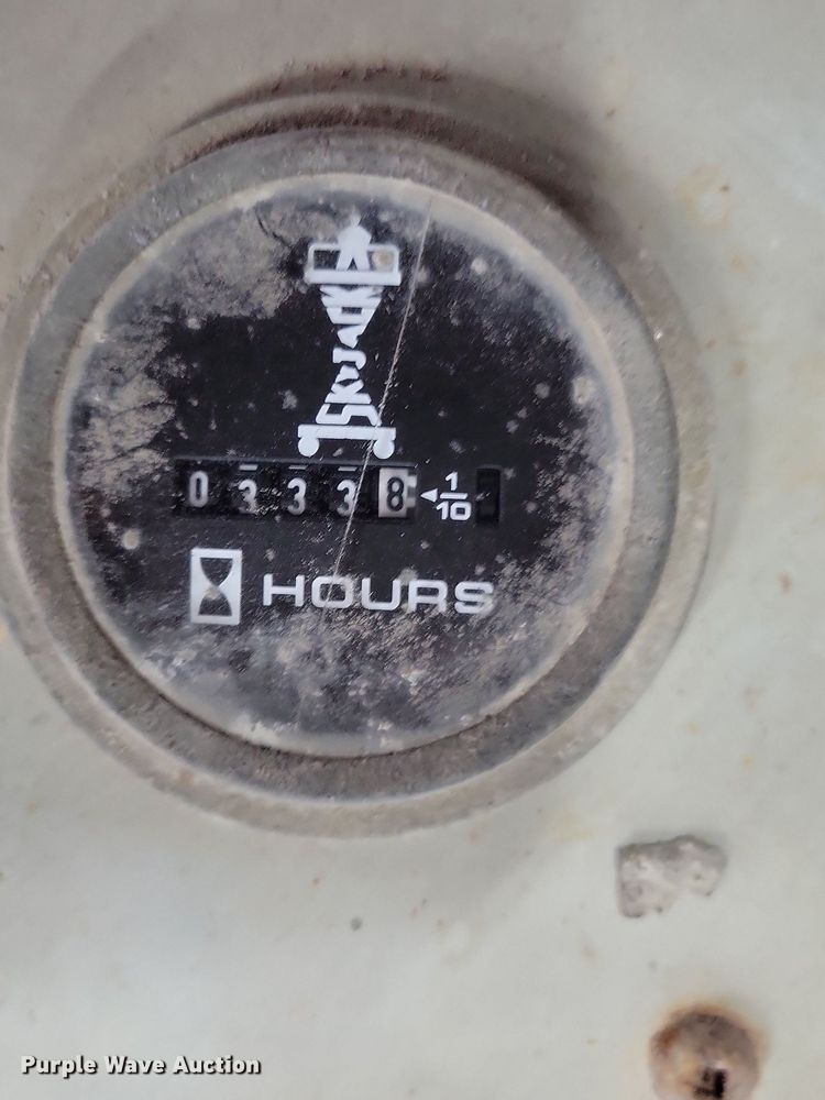 image for item LC9828 1996 Skyjack SJ3220 scissor lift