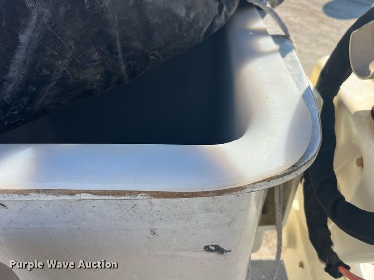 image for item LD9957 2014 Dodge Ram 5500 HD bucket truck