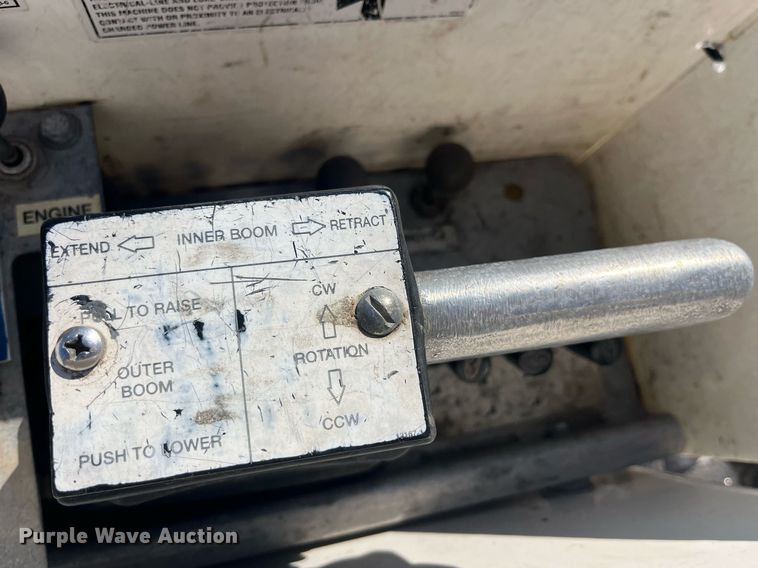 image for item LD9957 2014 Dodge Ram 5500 HD bucket truck