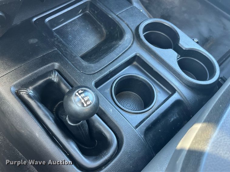 image for item LD9957 2014 Dodge Ram 5500 HD bucket truck