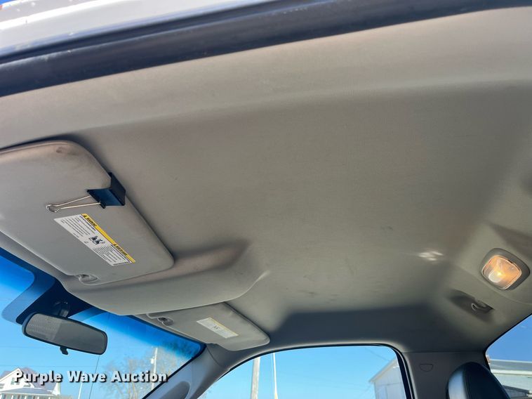 image for item LD9957 2014 Dodge Ram 5500 HD bucket truck