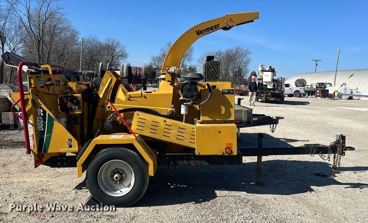 image for item LD9958 2018 Vermeer BC1200XL wood chipper