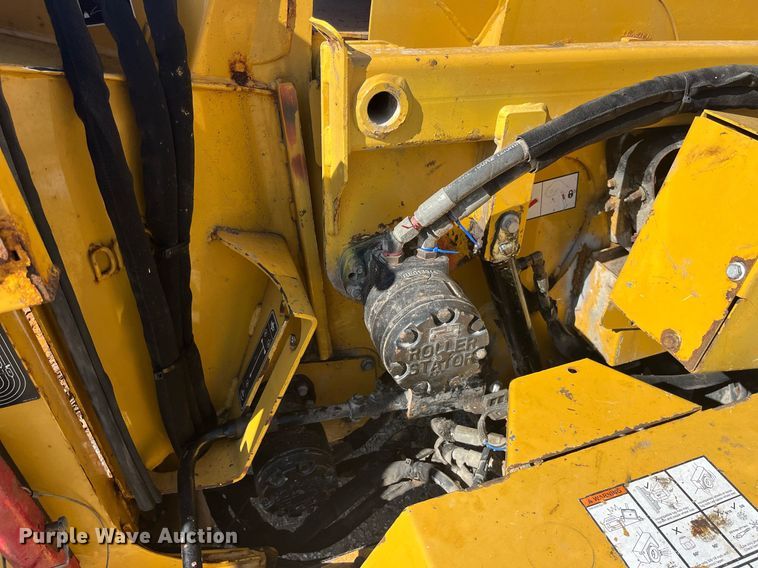 image for item LD9958 2018 Vermeer BC1200XL wood chipper