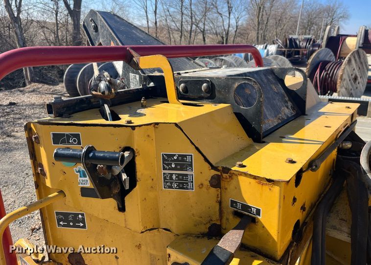 image for item LD9958 2018 Vermeer BC1200XL wood chipper