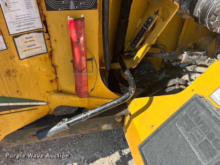 image for item LD9958 2018 Vermeer BC1200XL wood chipper