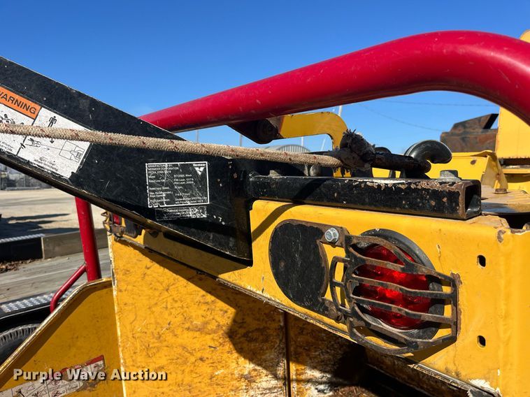 image for item LD9958 2018 Vermeer BC1200XL wood chipper