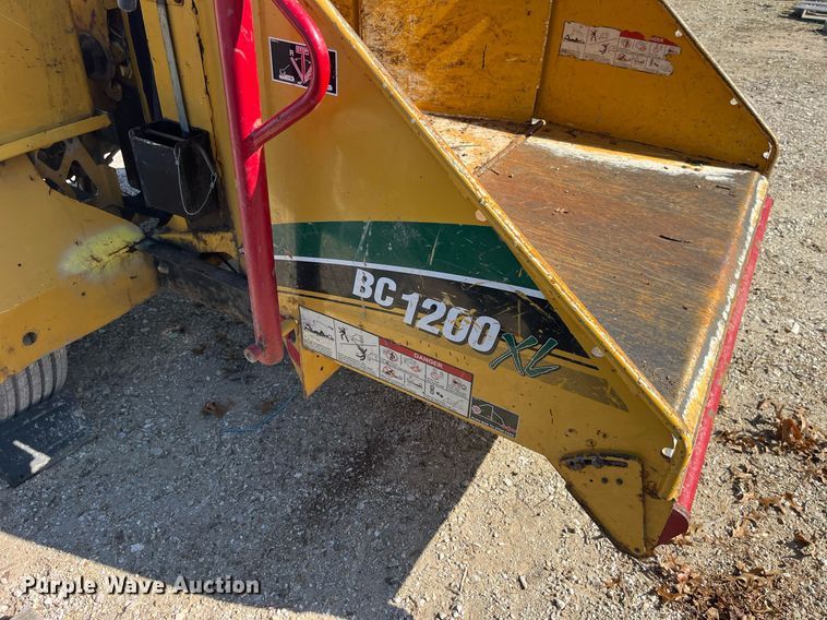 image for item LD9958 2018 Vermeer BC1200XL wood chipper
