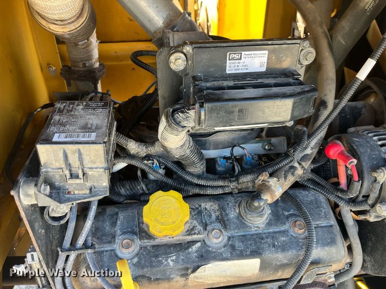 image for item LD9958 2018 Vermeer BC1200XL wood chipper
