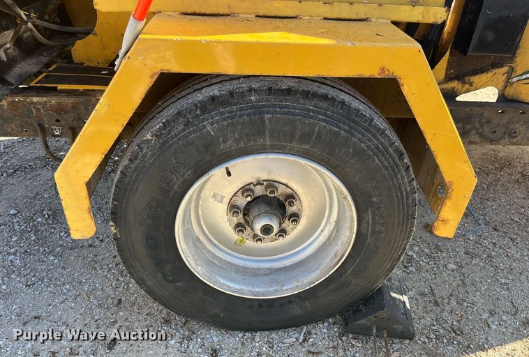 image for item LD9958 2018 Vermeer BC1200XL wood chipper