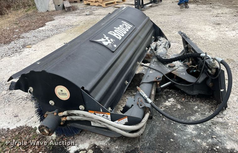 image for item LD9962 2012 Bobcat 84 Angle Broom skid steer broom