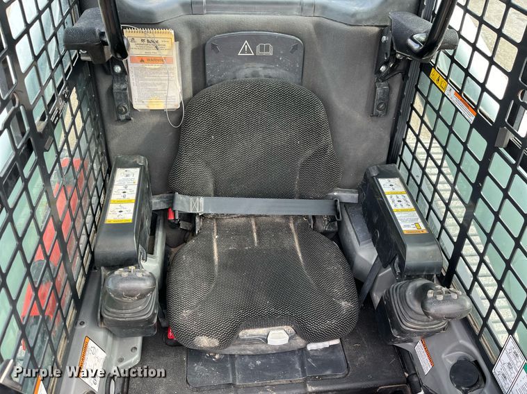 image for item LD9968 2021 Bobcat T770 tracked skid steer loader