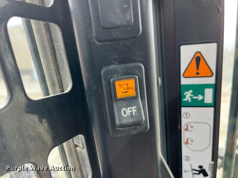 image for item LD9968 2021 Bobcat T770 tracked skid steer loader